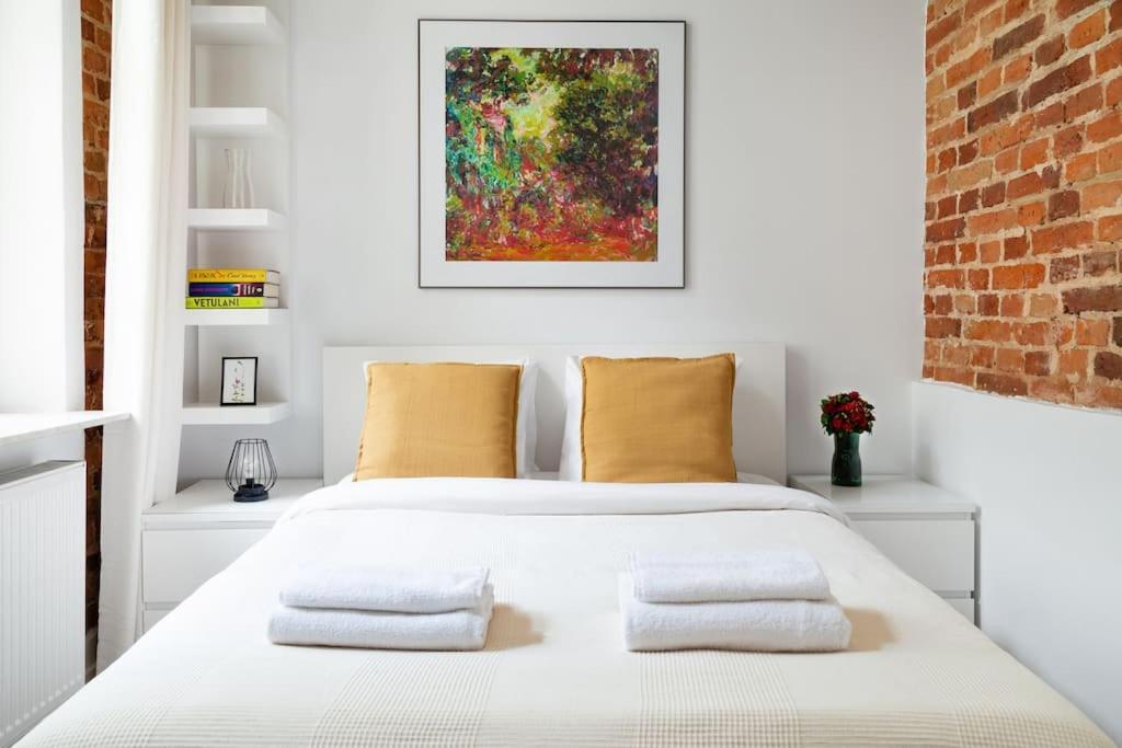 Househost Apt - Krowoderska 55 Krakow Dış mekan fotoğraf
