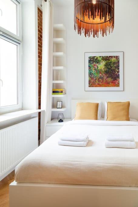 Househost Apt - Krowoderska 55 Krakow Dış mekan fotoğraf
